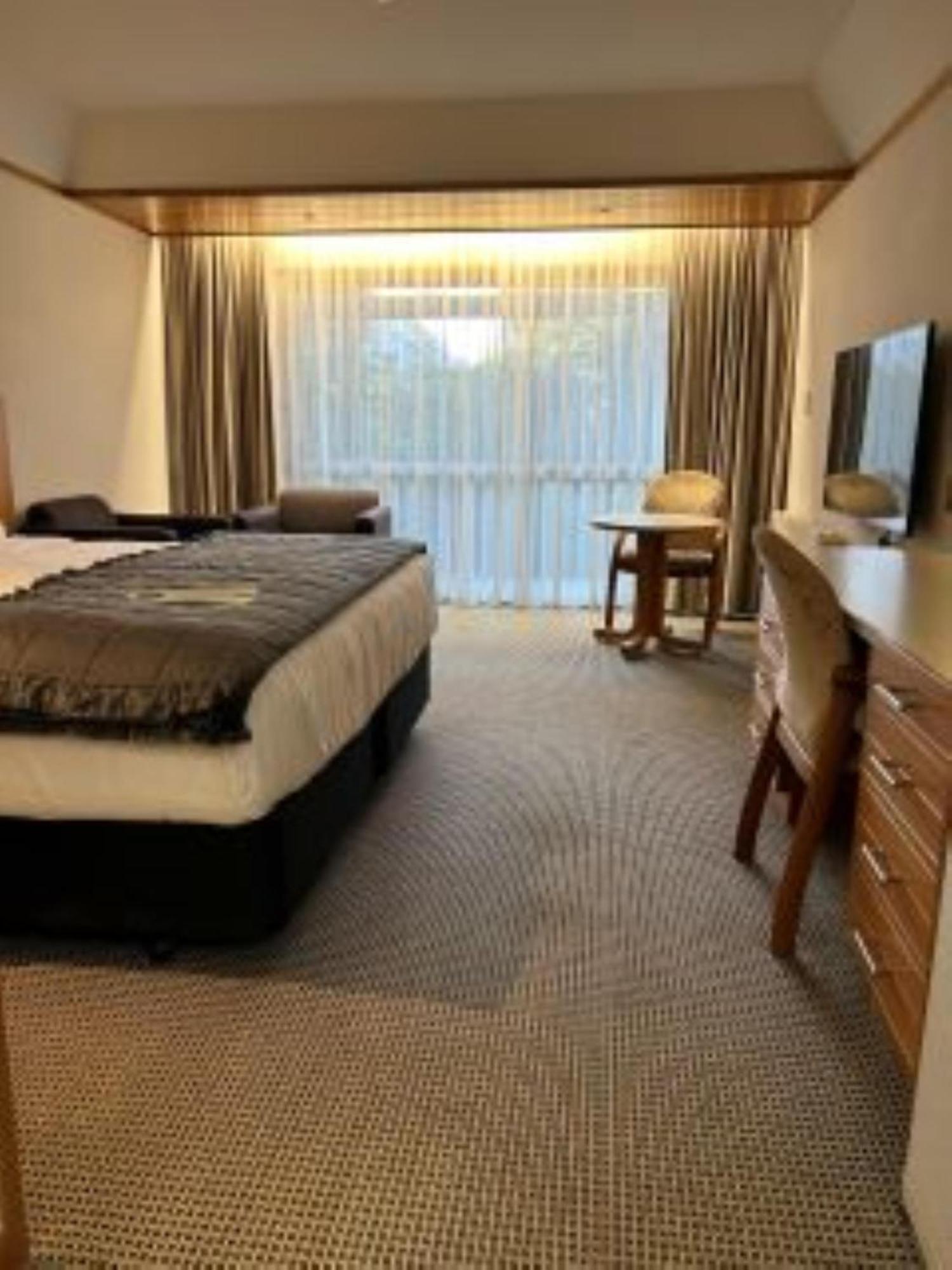 Commodore Airport Hotel Christchurch Kültér fotó