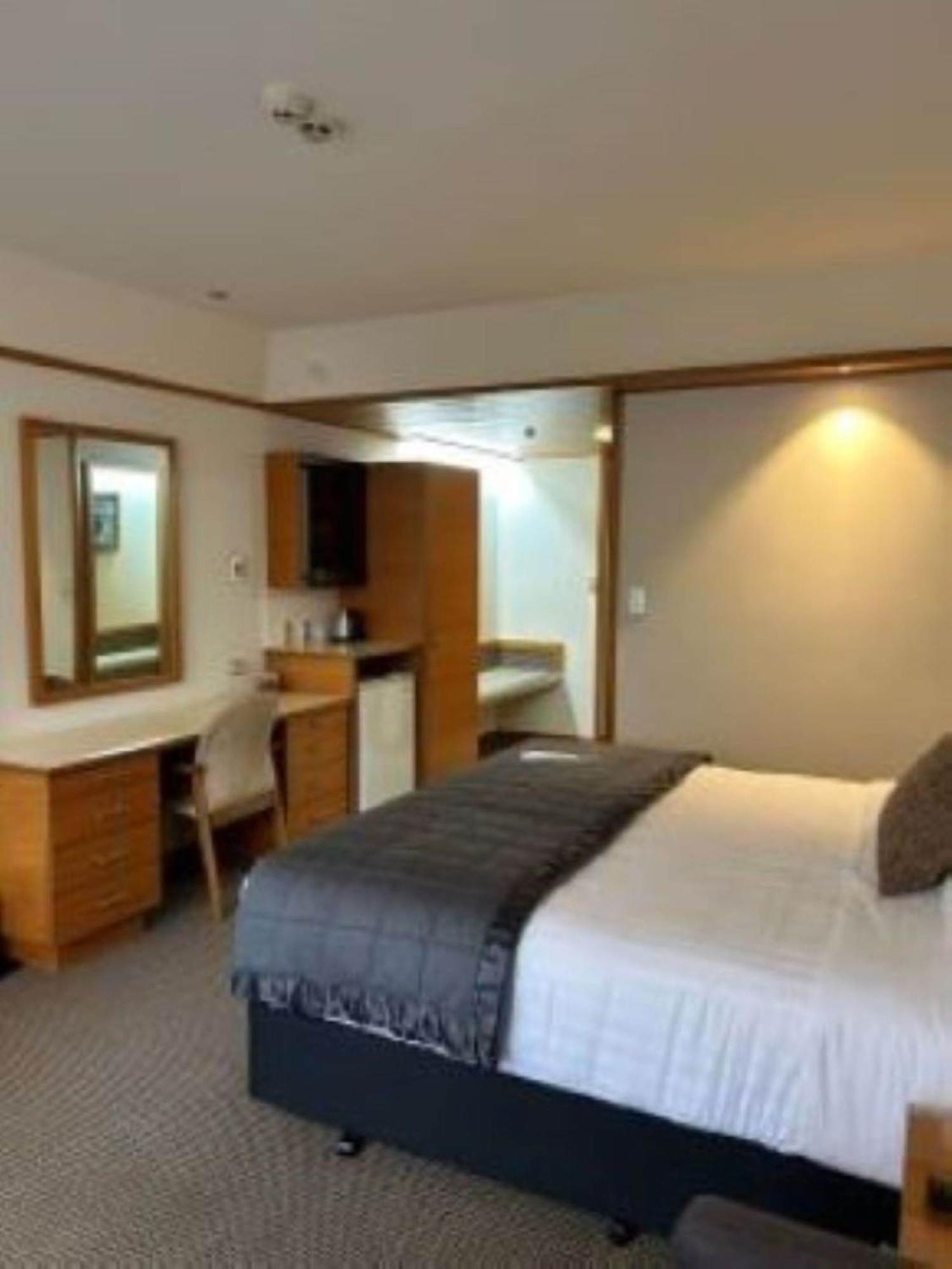 Commodore Airport Hotel Christchurch Kültér fotó